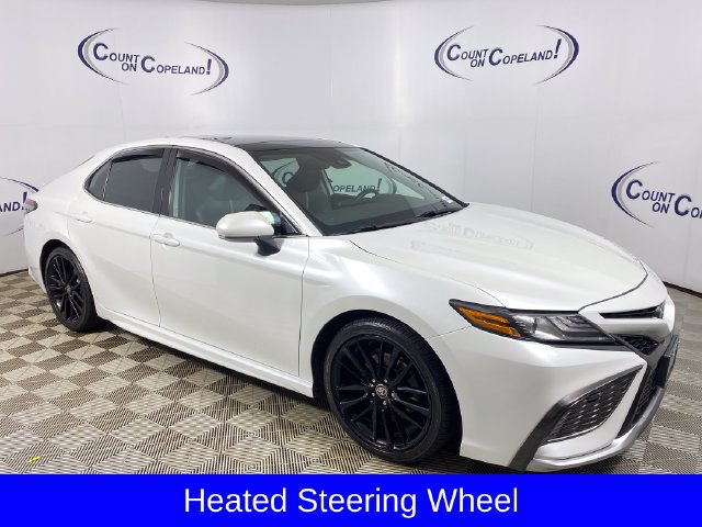 2021 Toyota Camry XSE - Photo 10