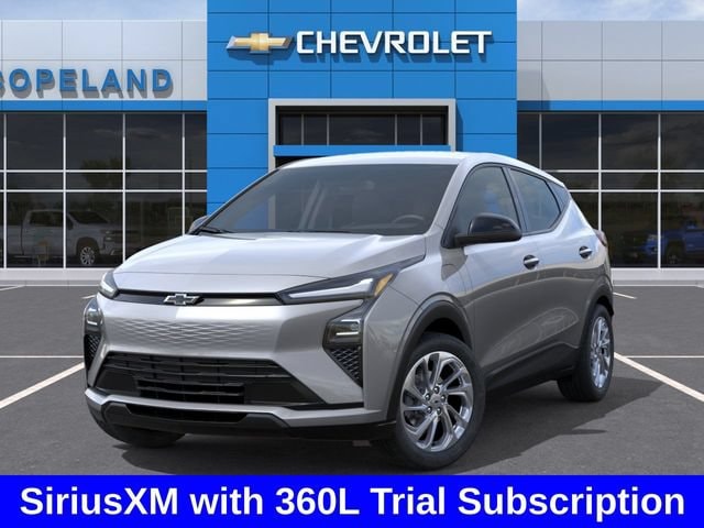 2027 Chevrolet Bolt LT - Photo 7