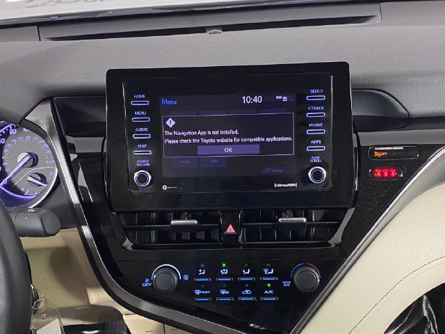 2021 Toyota Camry LE - Photo 22