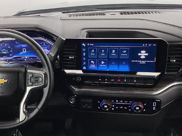 2024 Chevrolet Silverado 1500 LT - Photo 18