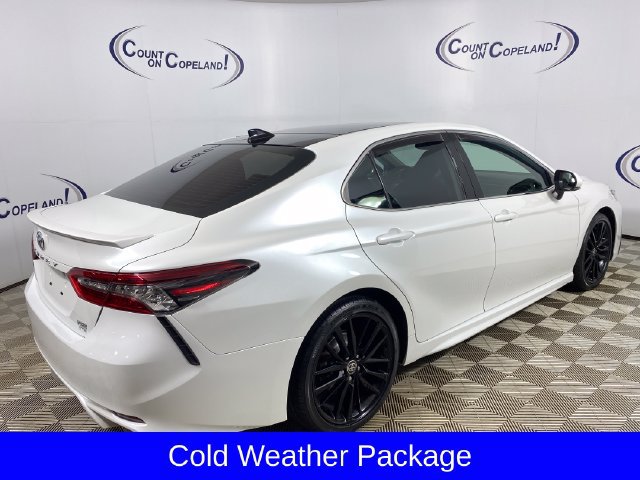 2021 Toyota Camry XSE - Photo 8