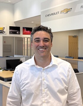 Staff member Michael Lockhart from ID_e49979e9a884