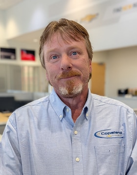 Staff member Jason Lindemann from ID_96c9e71e3256