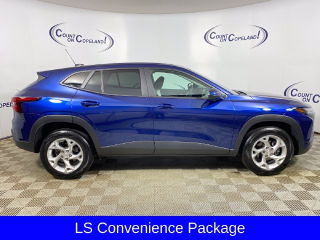 2024 Chevrolet Trax LS - Photo 9