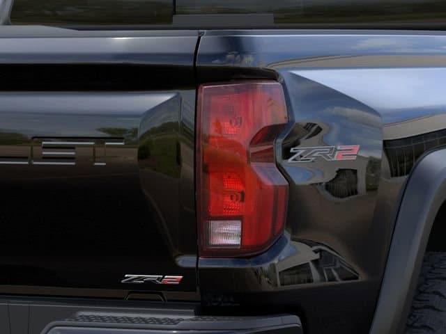 2026 Chevrolet Colorado ZR2 - Photo 12