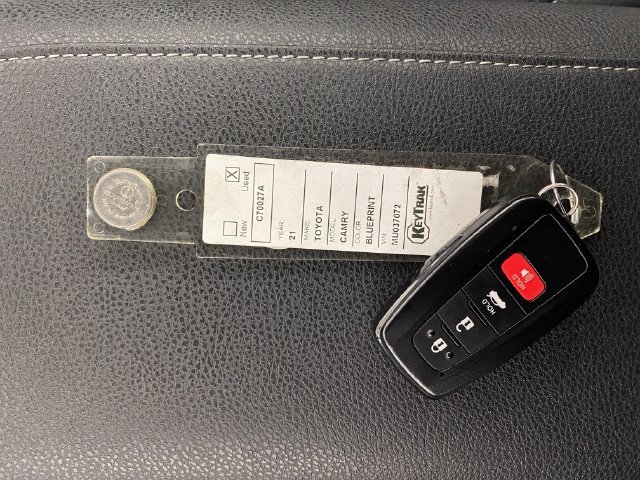 2021 Toyota Camry XSE - Photo 32