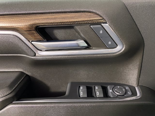 2024 Chevrolet Silverado 1500 LT - Photo 13