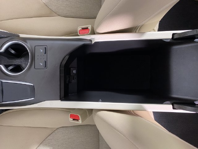 2021 Toyota Camry LE - Photo 29