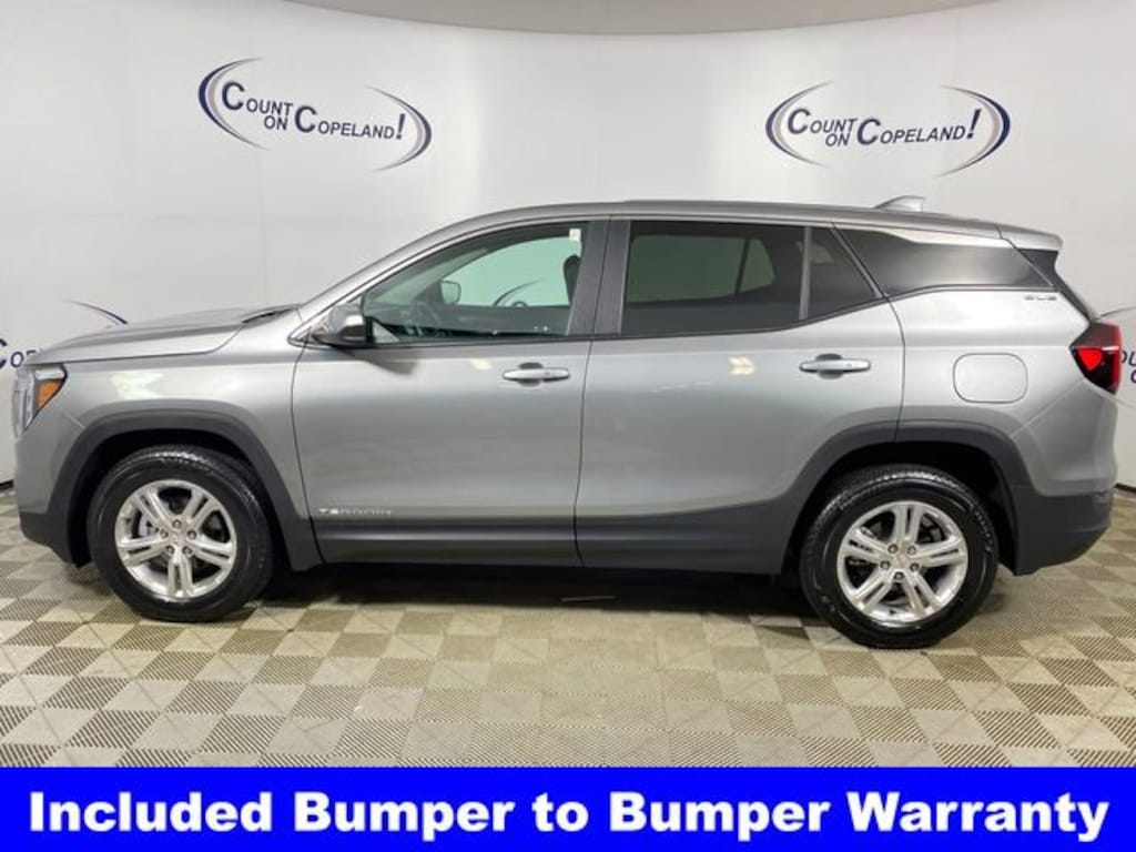 Used 2024 GMC Terrain SLE SUV