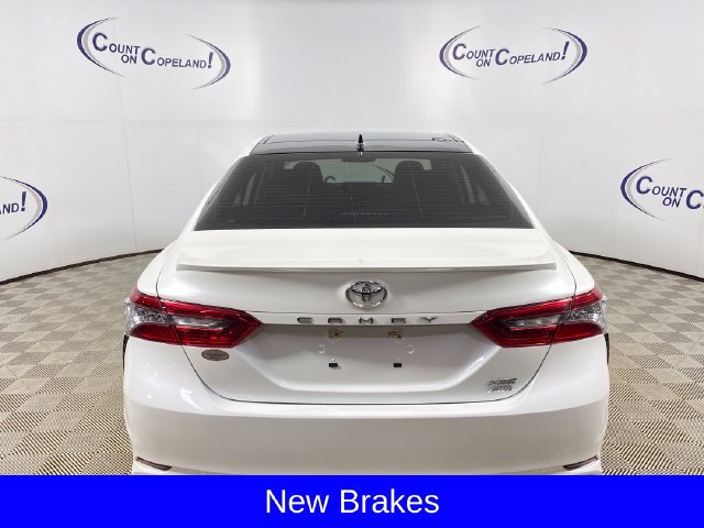 2021 Toyota Camry XSE - Photo 6