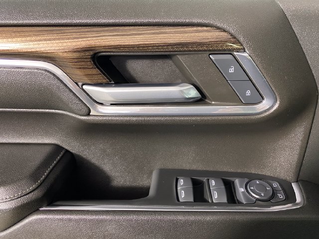 2024 Chevrolet Silverado 1500 LT - Photo 13