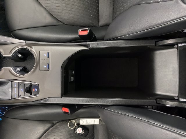 2021 Toyota Camry XSE - Photo 29