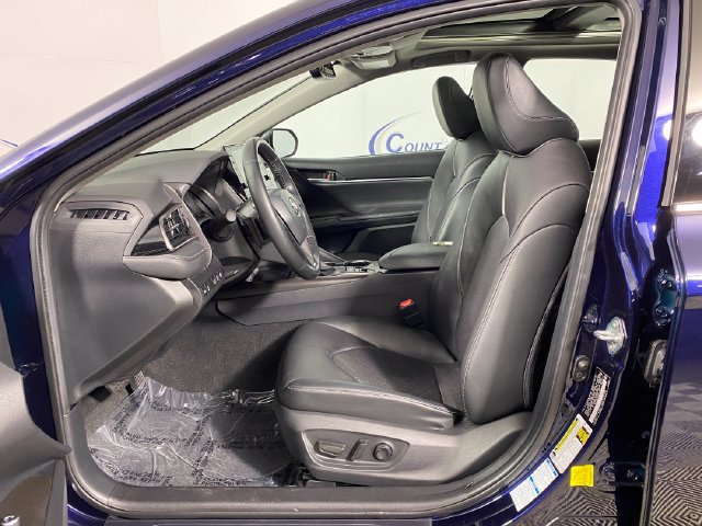 2021 Toyota Camry XSE - Photo 12