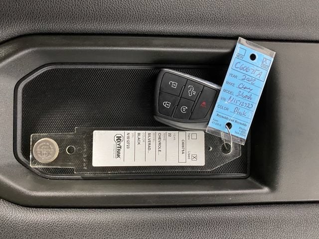 2022 Chevrolet Silverado 1500 LT - Photo 31