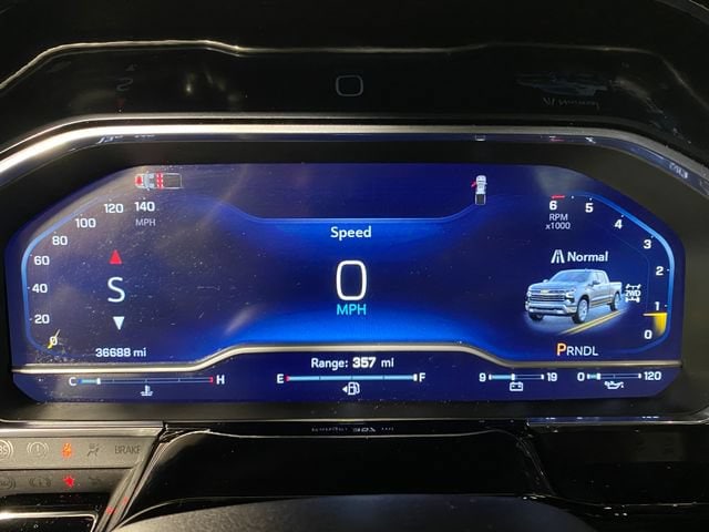 2024 Chevrolet Silverado 1500 LT - Photo 18