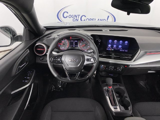 2024 Chevrolet Trax RS - Photo 16
