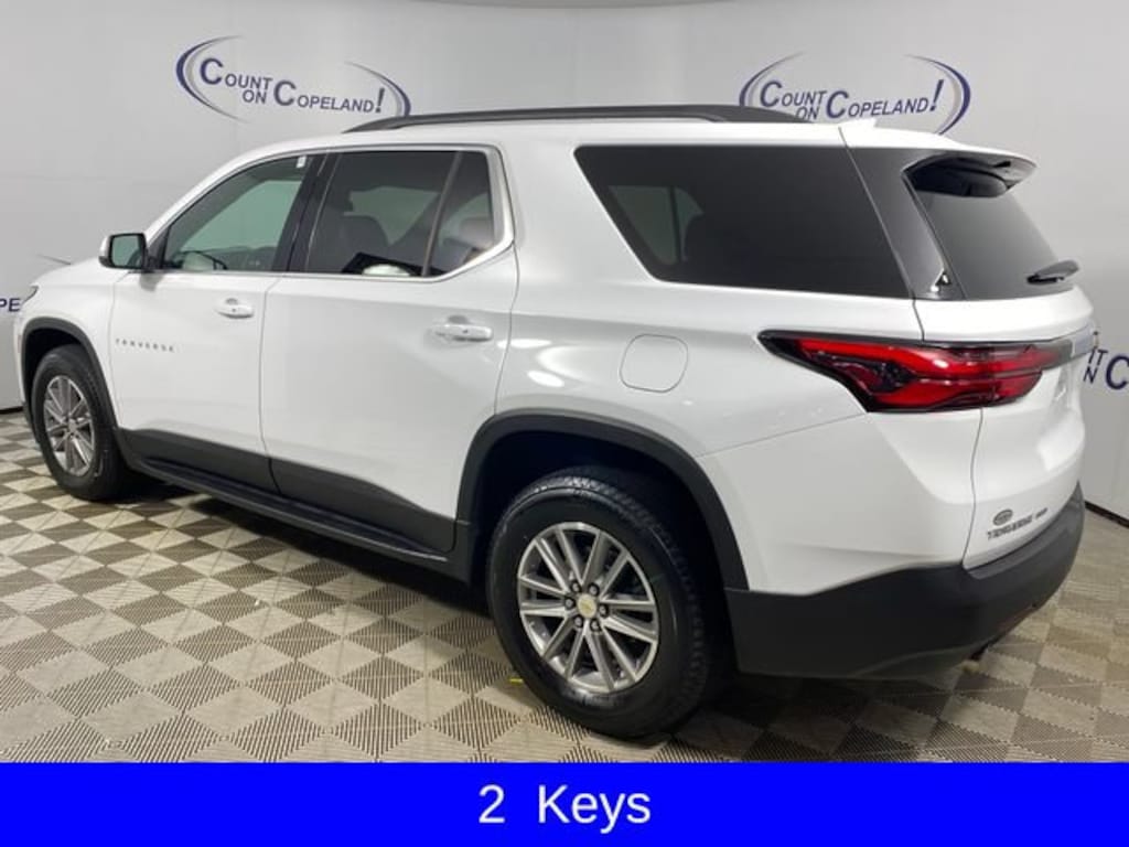 Used 2023 Chevrolet Traverse LT Leather SUV