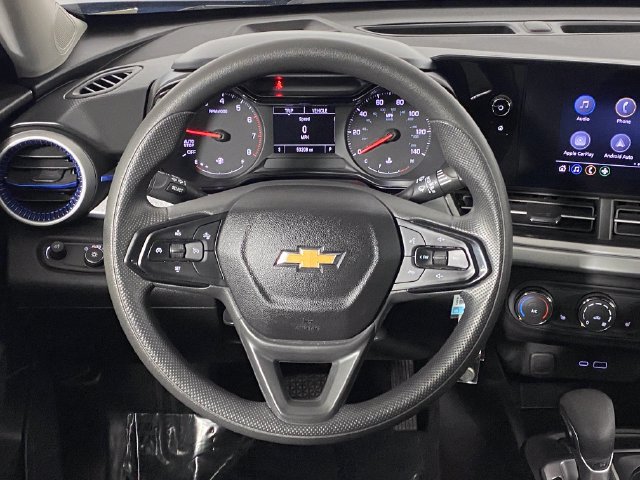 2024 Chevrolet Trax LS - Photo 17