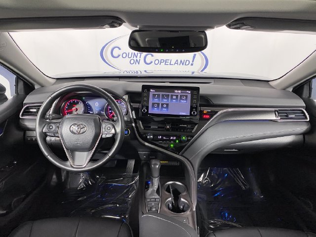 2021 Toyota Camry XSE - Photo 15