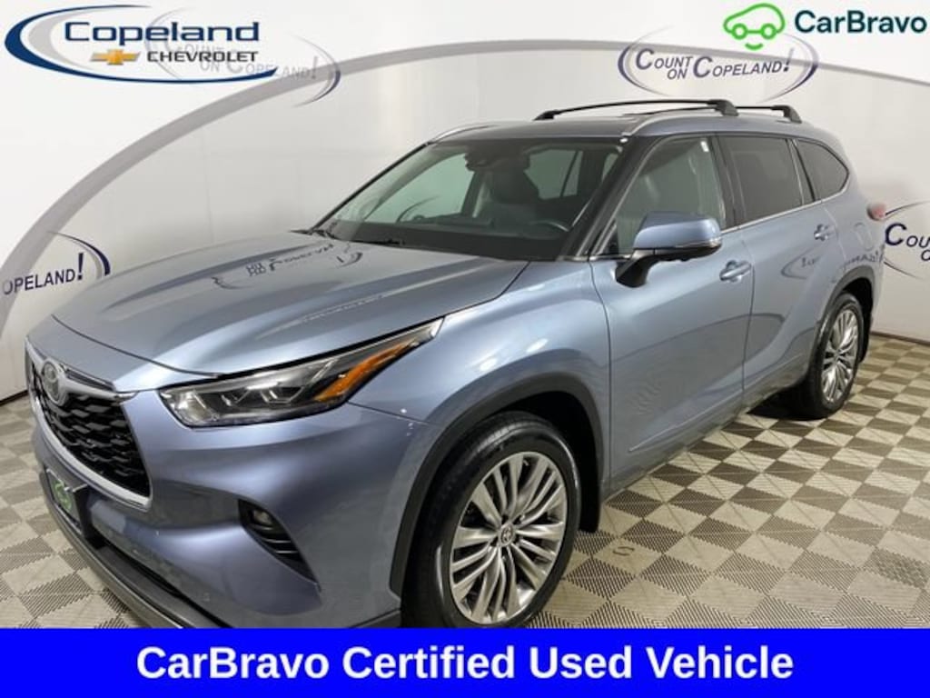 Used 2023 Toyota Highlander Platinum SUV