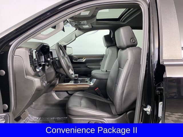 2023 Chevrolet Silverado 1500 RST - Photo 12
