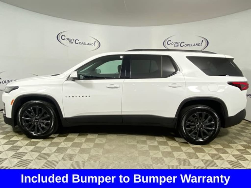 Used 2023 Chevrolet Traverse RS SUV