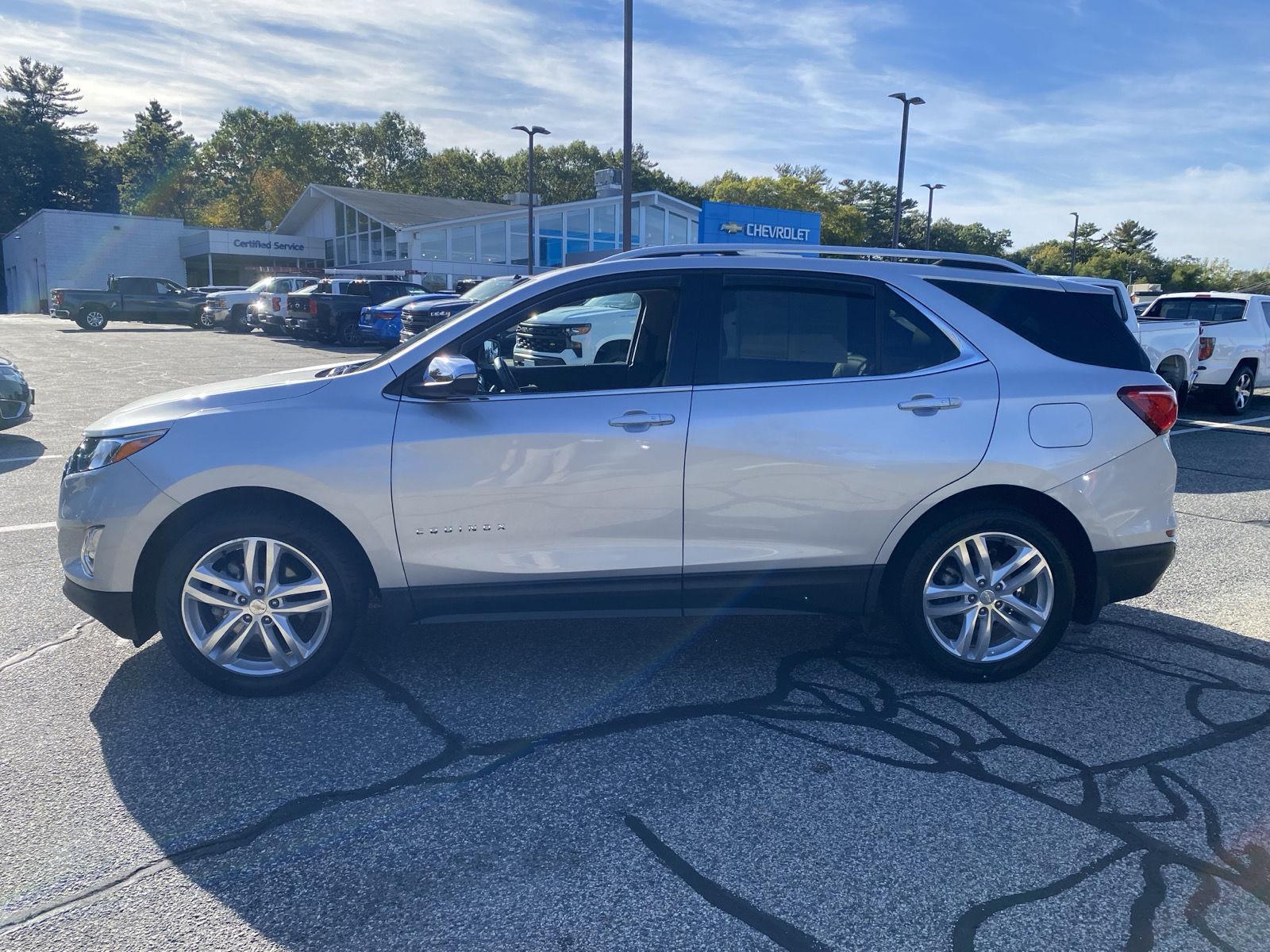 2019 Chevrolet Equinox Premier photo 2