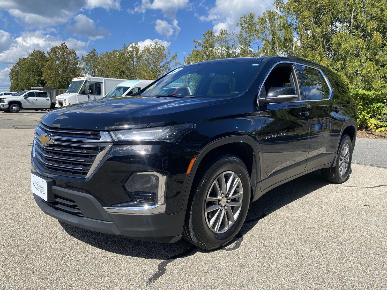 2023 Chevrolet Traverse Cloth 1LT photo 3