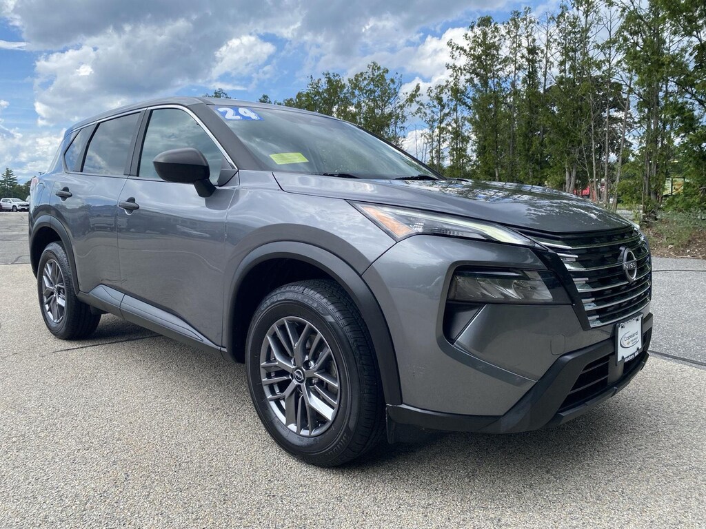 Used 2024 Nissan Rogue S SUV