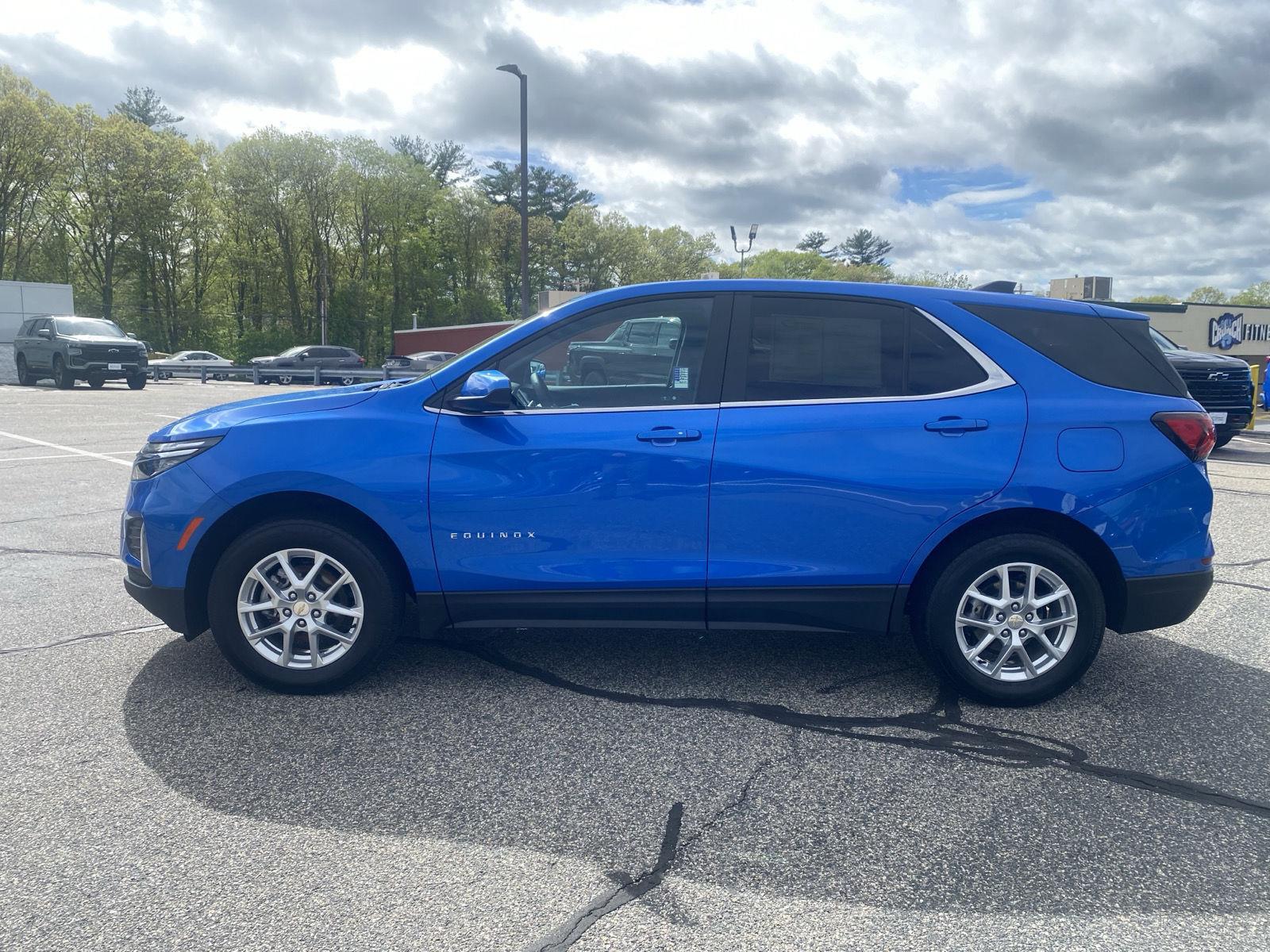 2024 Chevrolet Equinox photo 4