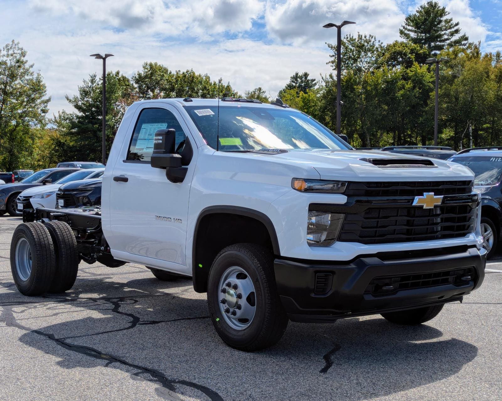 2026 Chevrolet Silverado 3500HD Work Truck's photo