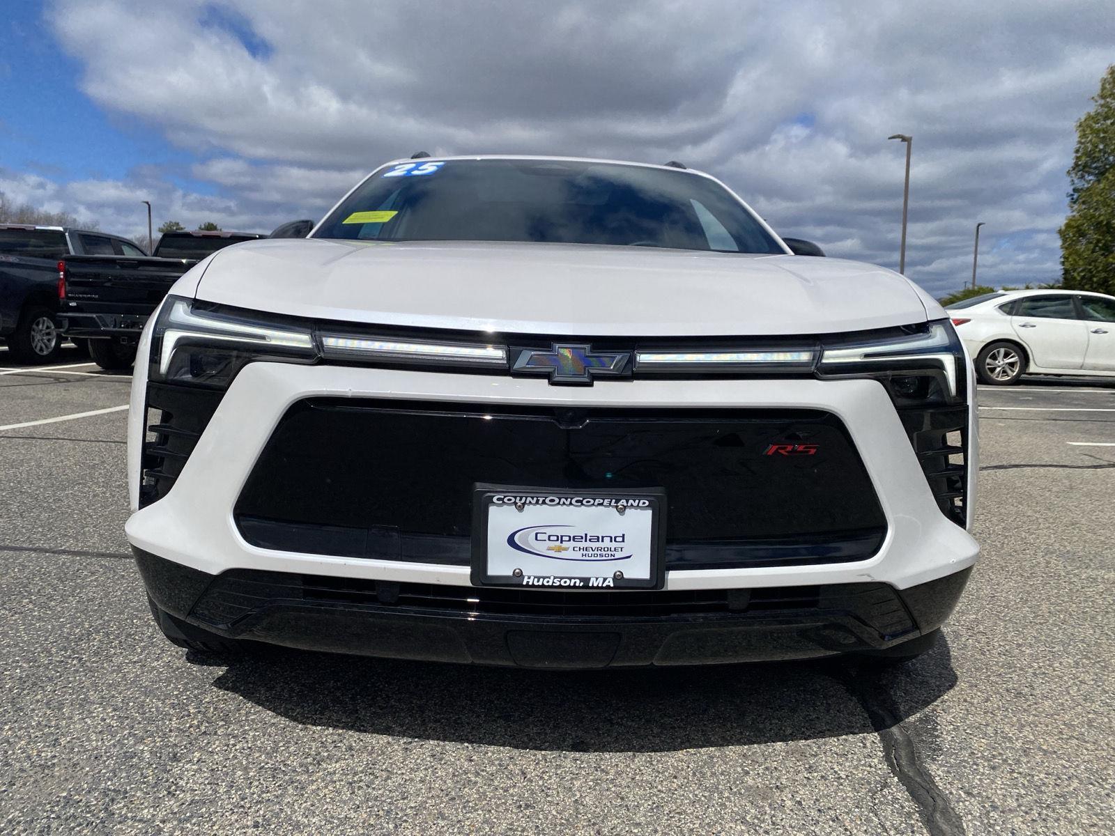 Used 2025 Chevrolet Blazer EV RS with VIN 3GNKDJRJ0SS131530 for sale in Hudson, MA