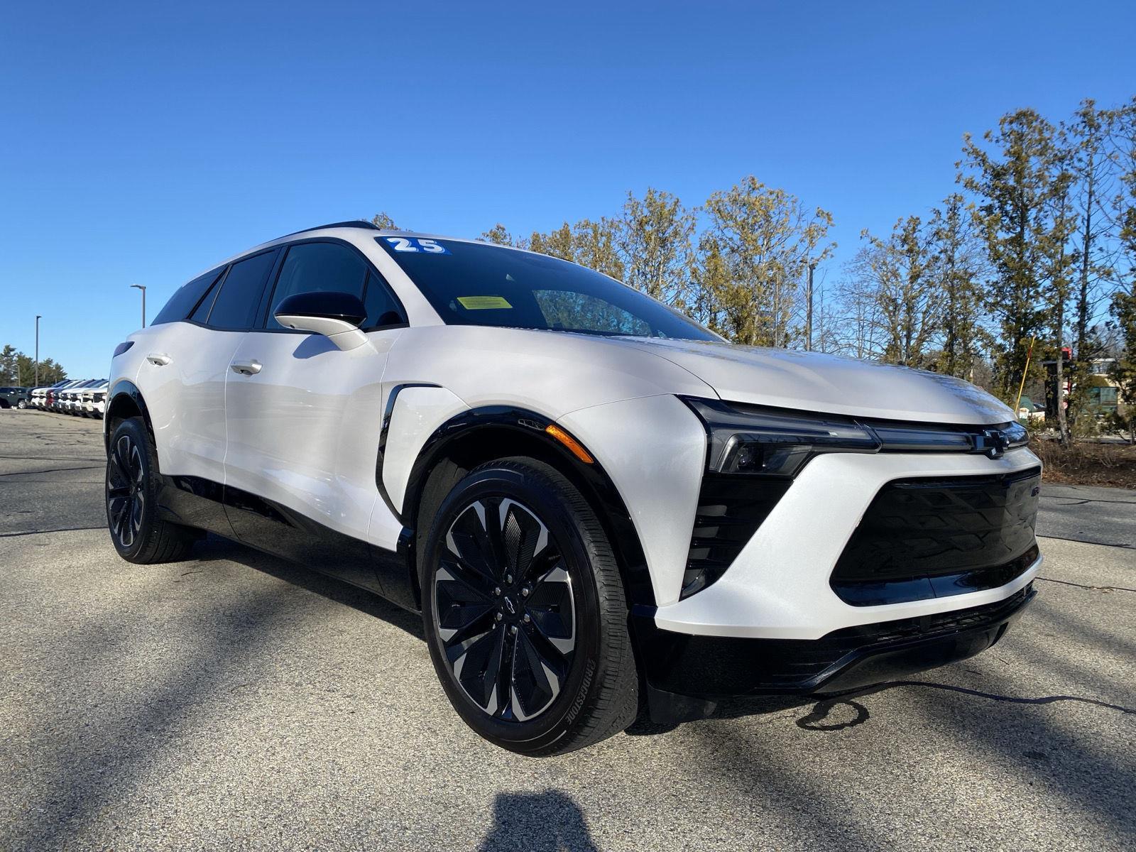 2025 Chevrolet Blazer EV RS's photo