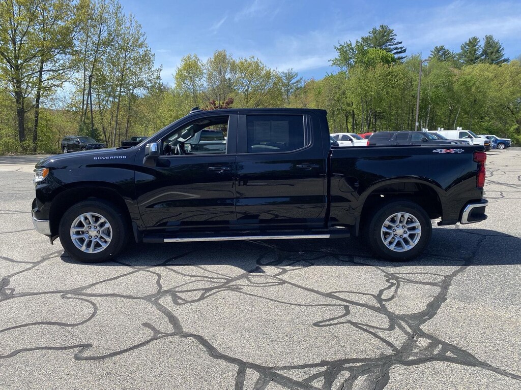 Used 2024 Chevrolet Silverado 1500 LT Truck Crew Cab