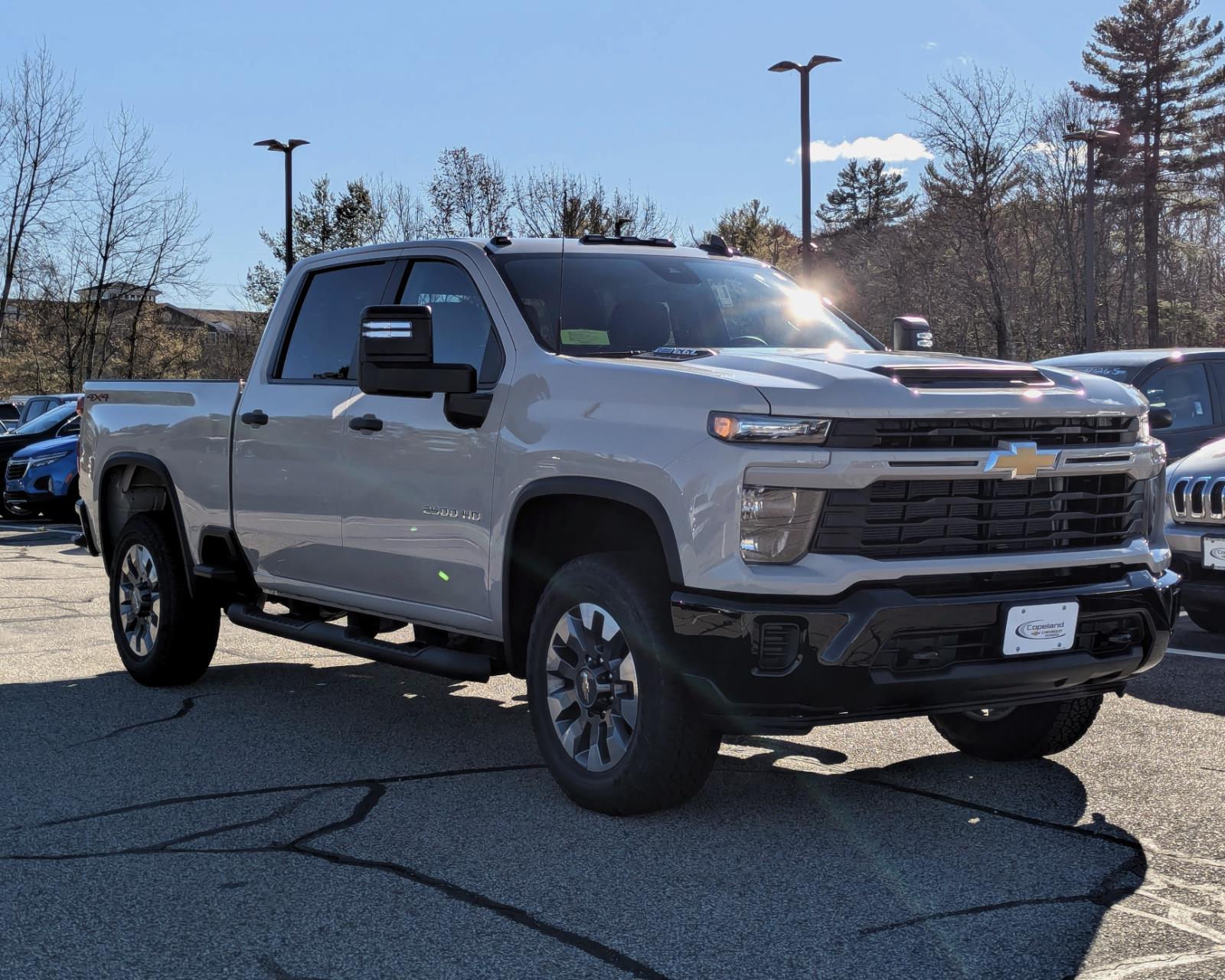 2026 Chevrolet Silverado 2500HD Custom's photo