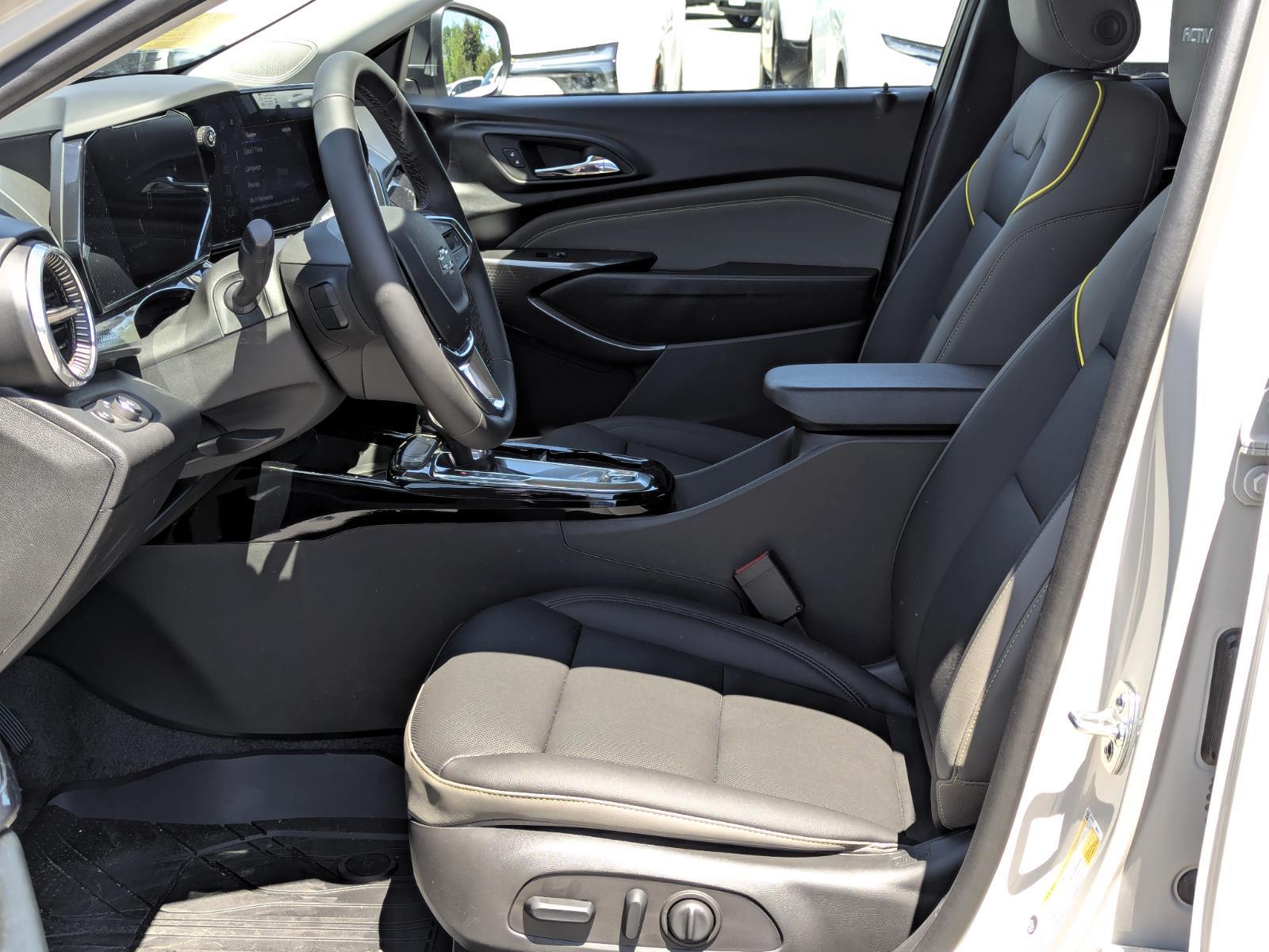 2026 Chevrolet Trax Activ - Photo 13