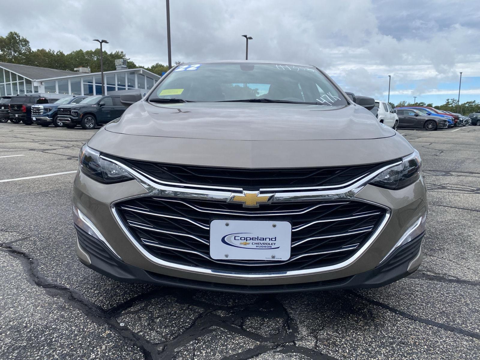 Used 2022 Chevrolet Malibu 1FL with VIN 1G1ZC5ST8NF184104 for sale in Hudson, MA