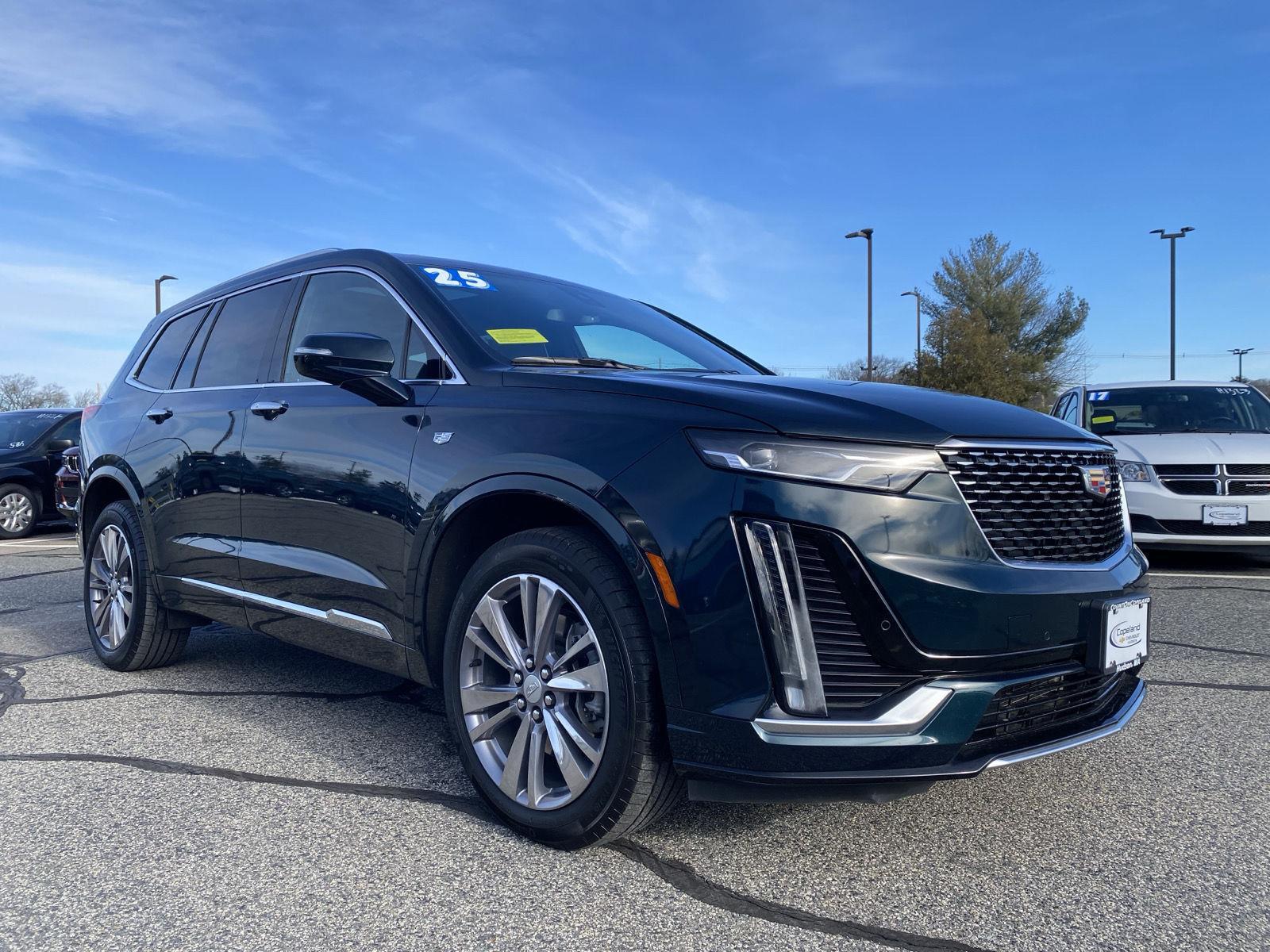 2025 Cadillac XT6 Premium Luxury's photo