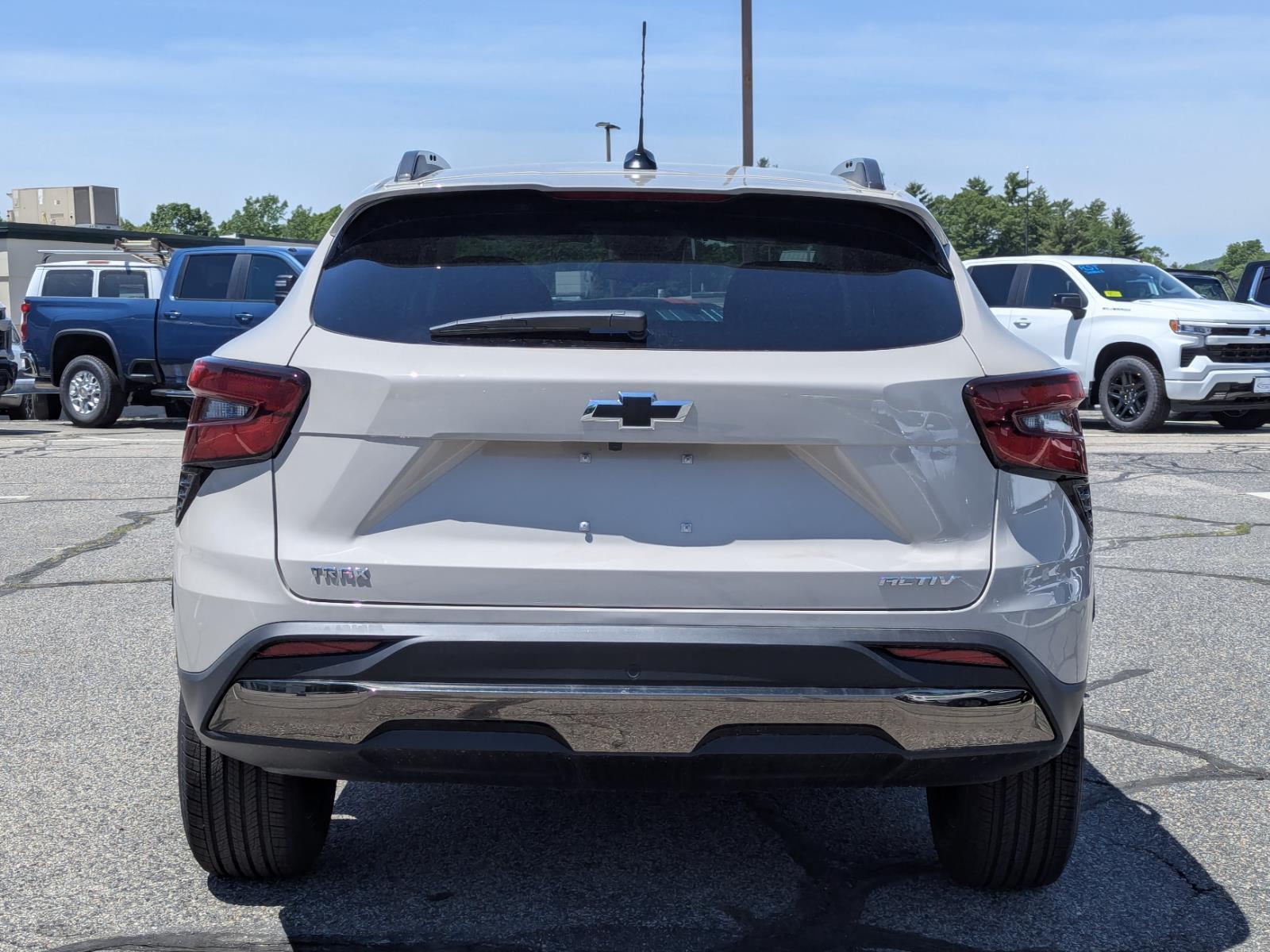2026 Chevrolet Trax Activ - Photo 7