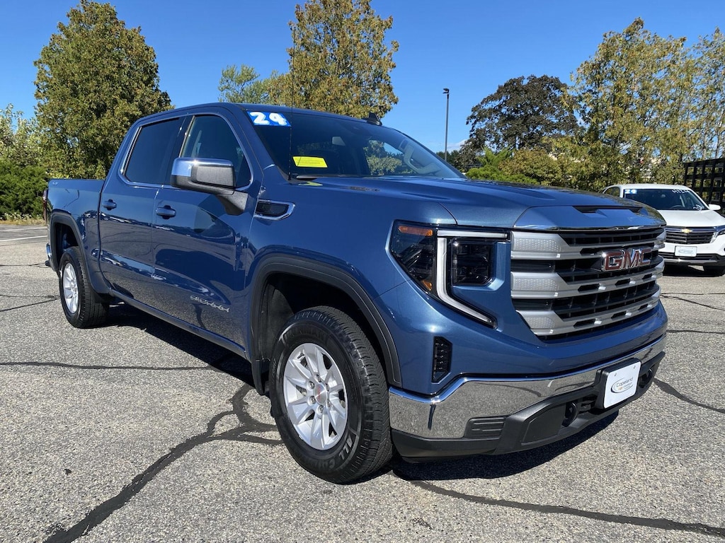 Used 2024 GMC Sierra 1500 SLE Truck Crew Cab