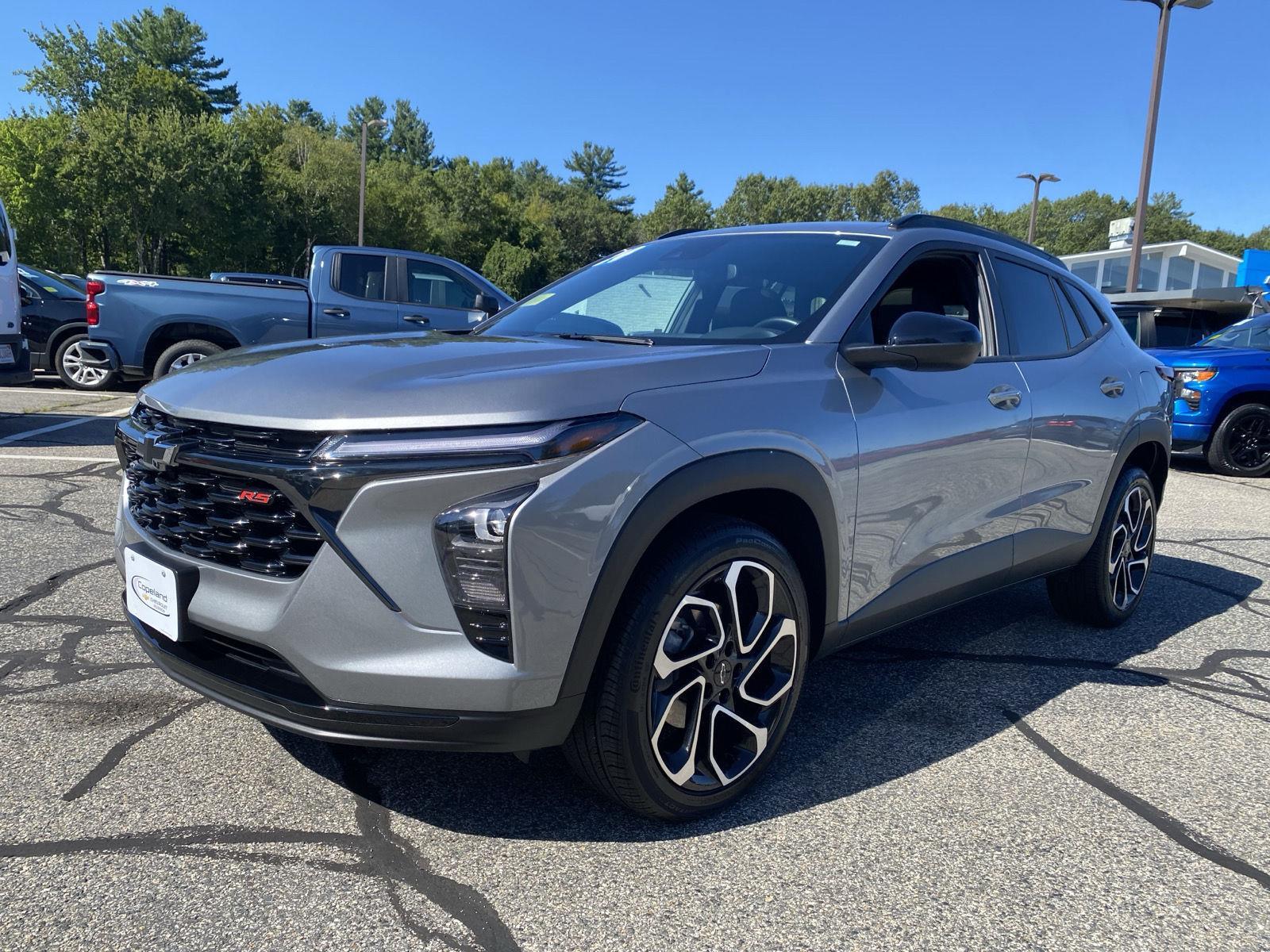 2024 Chevrolet Trax photo 3