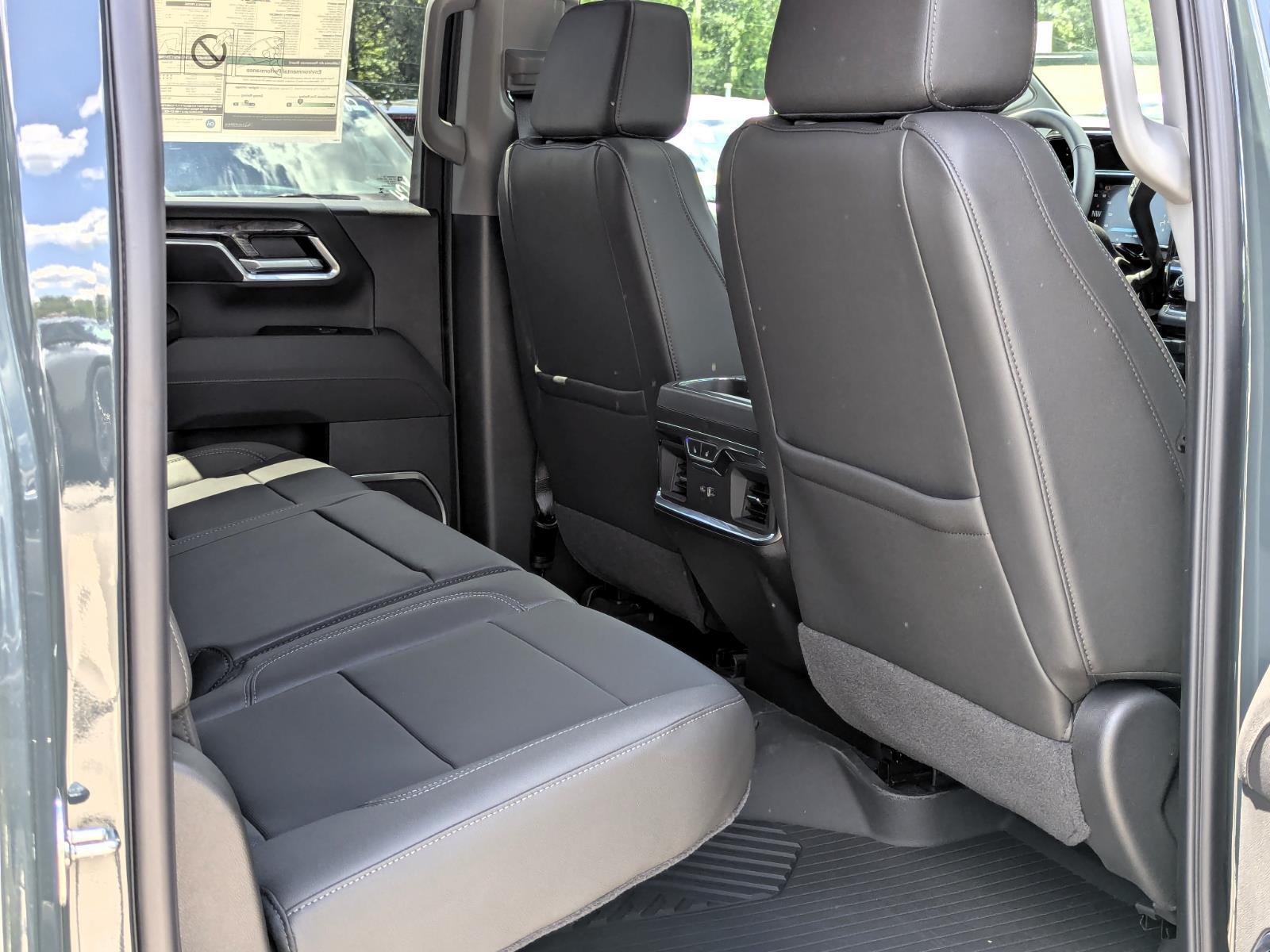 2026 Chevrolet Silverado 2500 HD LTZ - Photo 41