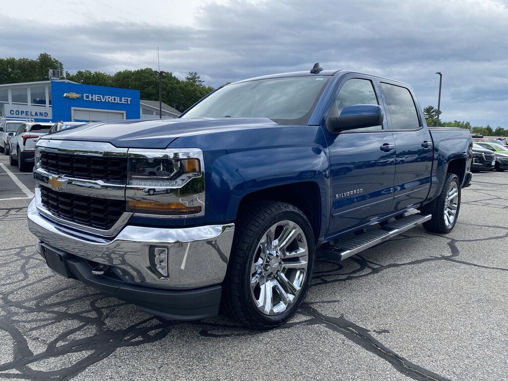 Used 2018 Chevrolet Silverado 1500 LT w/1LT Truck Crew Cab