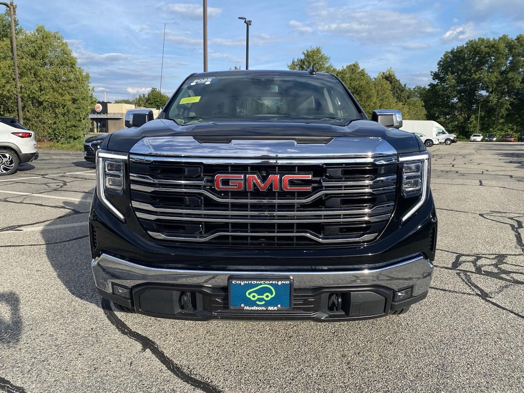 Used 2025 GMC Sierra 1500 SLT Truck