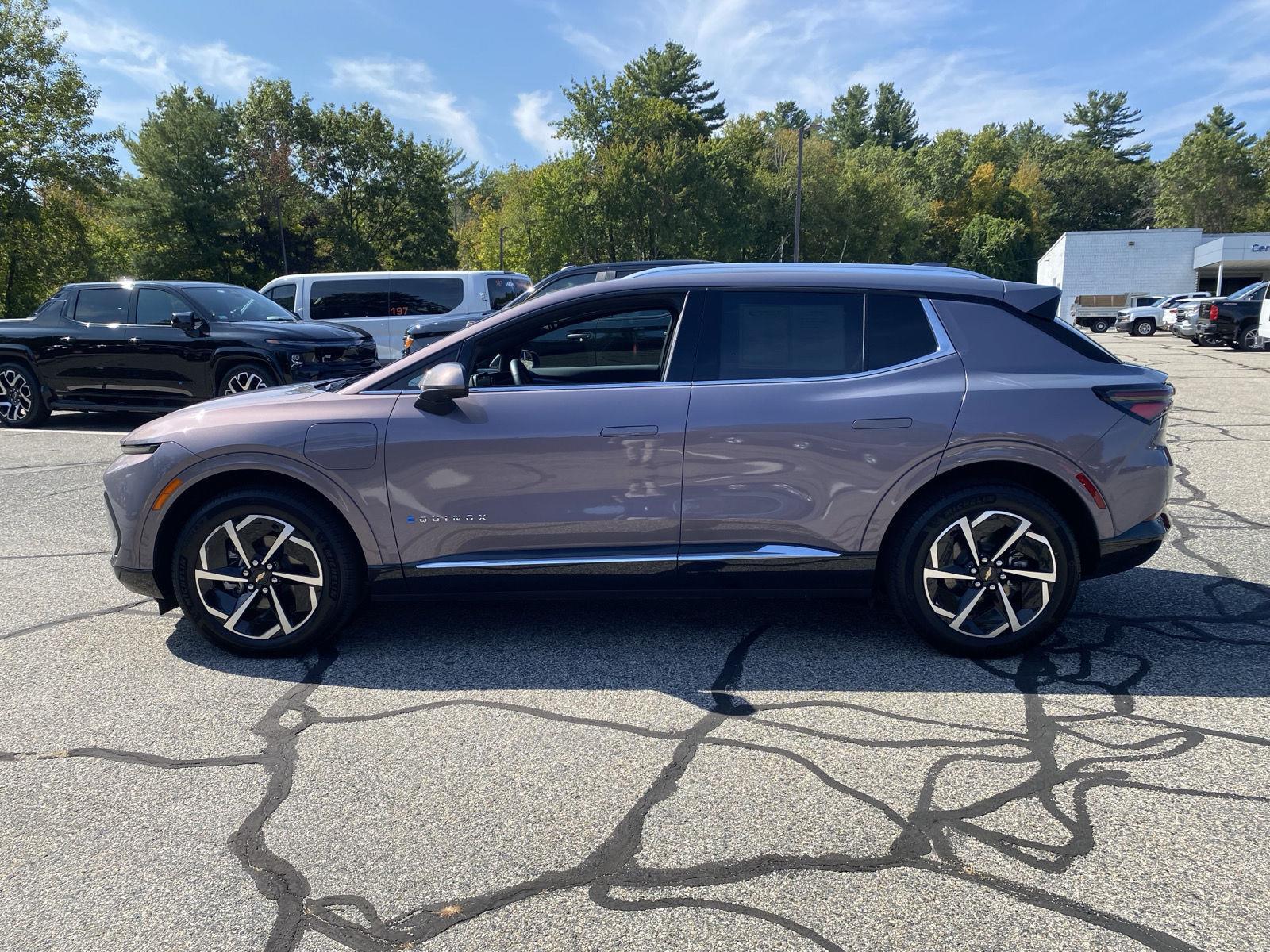 2025 Chevrolet Equinox EV 1LT photo 4