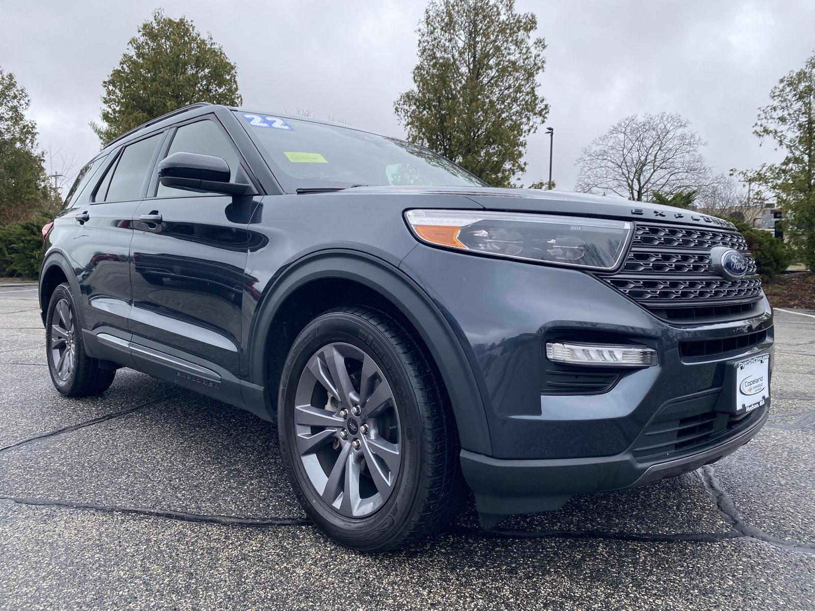 2022 Ford Explorer XLT 4WD's photo