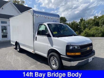 2025 Chevrolet Express Cutaway 3500 1WT Cutaway Van