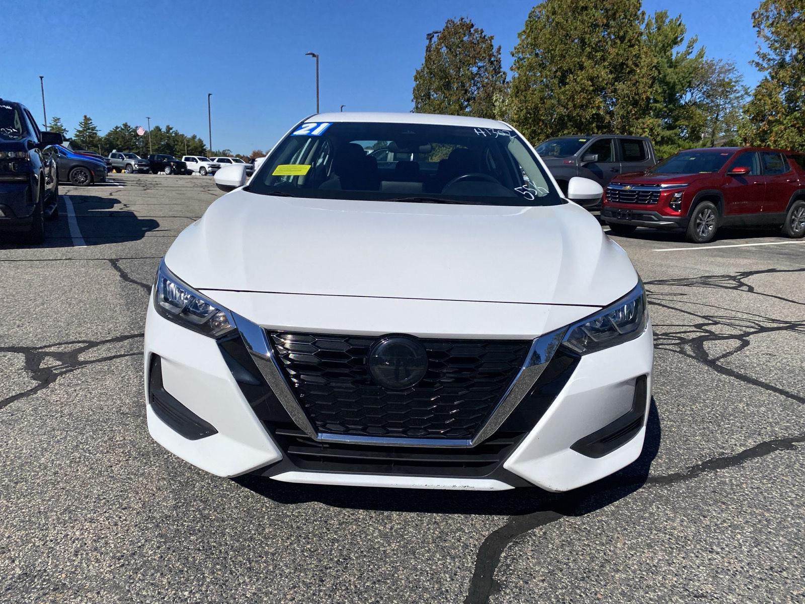 2021 Nissan Sentra SV photo 2