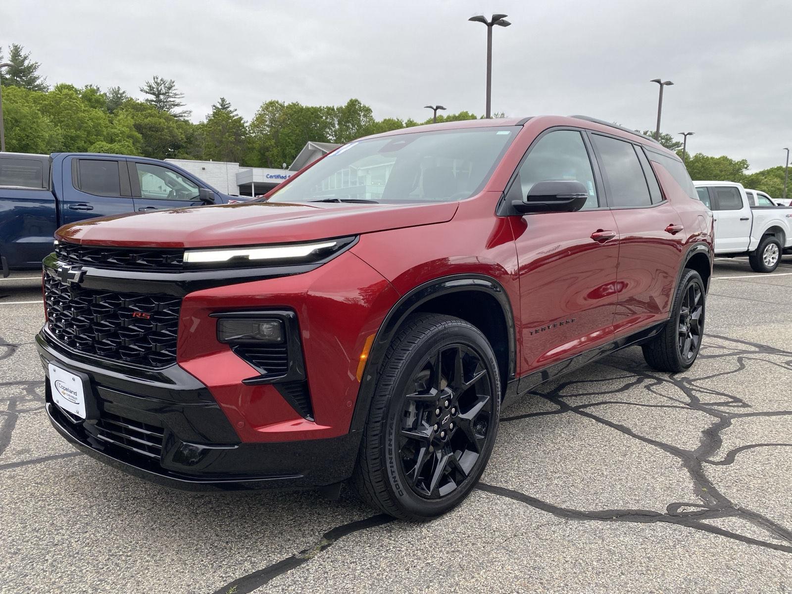 2024 Chevrolet Traverse RS photo 3