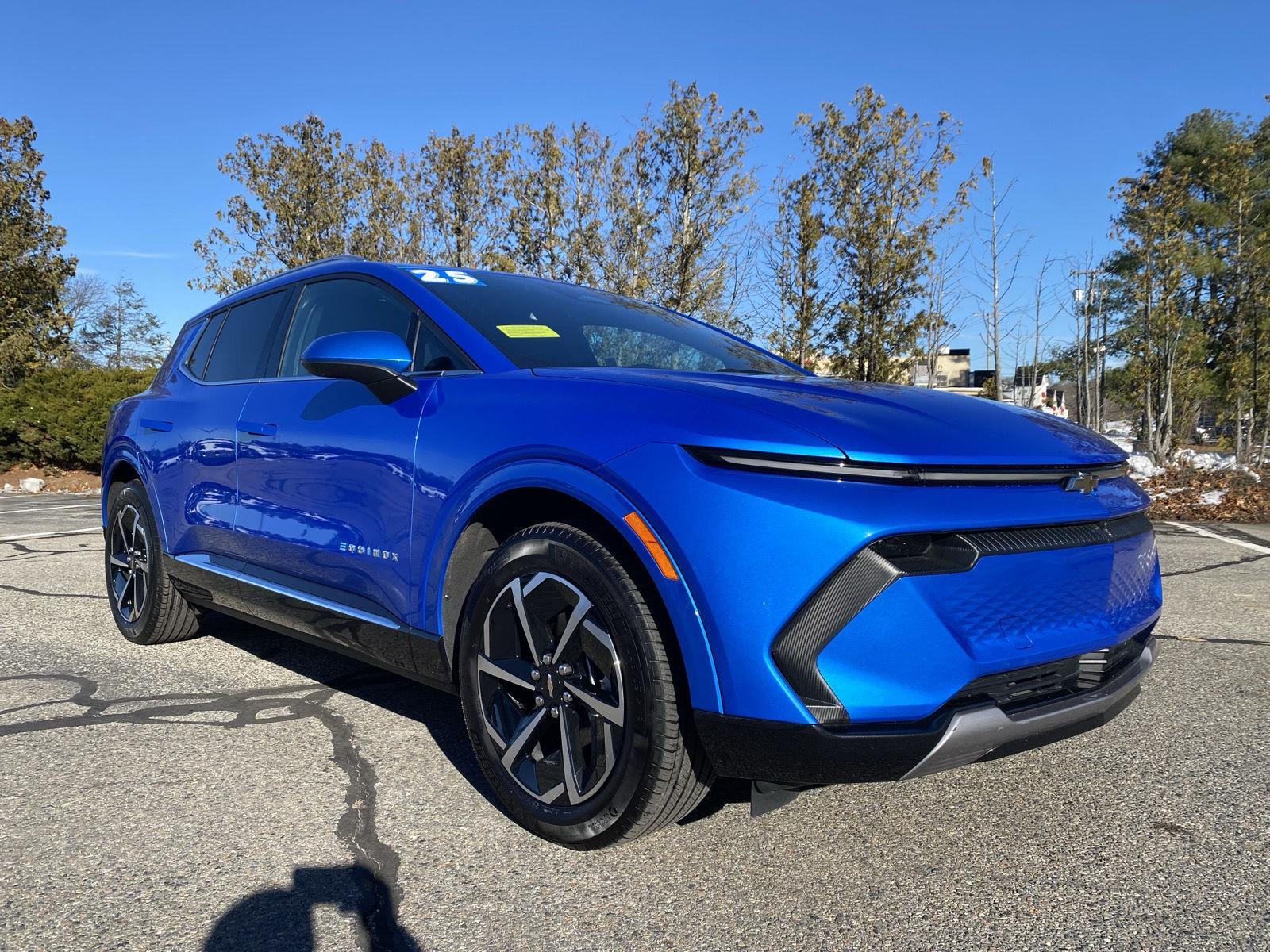 2025 Chevrolet Equinox EV LT's photo